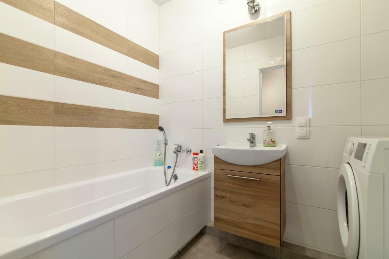 Apartament 24 Ul.Proletariacka 2A Centrum Białystok Exteriör bild